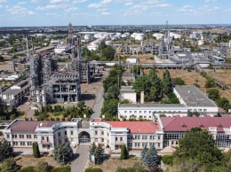Пожар на Одесском НПЗ: в районе Шкодовой горы возобновили подачу электричества