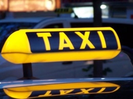 Большинство служб такси работают нелегально