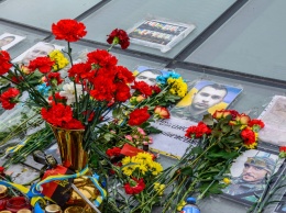 В Днепре почтили память военных, погибших на Востоке Украины