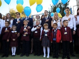 Сегодня 200 тысяч учеников перешли на обучение на украинском языке