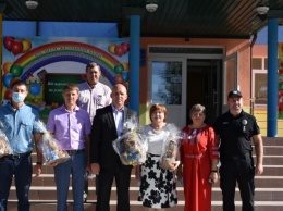 В Донецкой области открыли модернизированный учебно-воспитательный комплекс