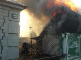 Команда правительства срочно вылетает в районы пожаров на востоке Украины