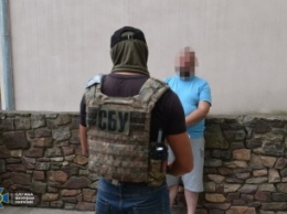 Участника криминальной группировки задержали на Прикарпатье за сбыт оружия (фото)
