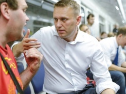 Отравление Навального "Новичком" усложнит диалог России с миром - Госдеп США