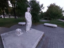На Владимирской горке разбили памятник