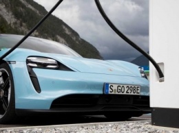 Porsche готовит убийственый Taycan в версии GT