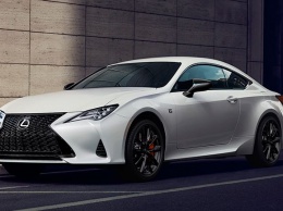 Lexus RC Coupe получил версию Black Line Edition