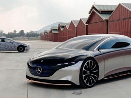 Глава Daimler намекнул на разработку электромобиля под маркой Maybach