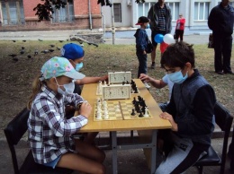 В Сумах на День города сражались шахматисты