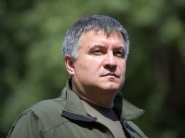 Аваков перерос пост министра МВД, он должен быть философом - Геращенко