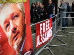 В Лондоне возобновился суд по экстрадиции Ассанжа в США