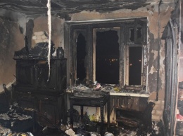 Ночью в доме на Наваринской полностью сгорела квартира