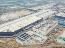 Tesla достроила вторую часть завода в Шанхае
