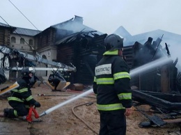 Пожар в павильоне "Главкино" сняли на видео