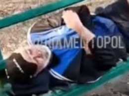 В Мелитополе заживо гниющему человеку отказали в медицинской помощи? (видео 18+)
