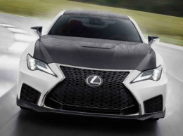 Много карбона и новое оснащение: Lexus RC F получил ограниченную версию