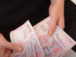 Меньше на 1360 гривен: в Пенсионном фонде предупредили о новых выплатах