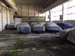Целый склад с раритетными пятерками BMW найден в Болгарии