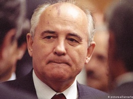 Горбачев и воссоединение Германии: где ошибся генсек СССР?