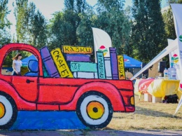 Творчество без границ - в Запорожье проходит детский фестиваль «Книголесье»