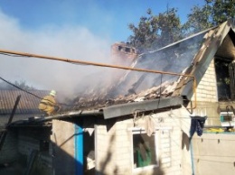 В Софиевском районе спасатели ликвидировали пожар на территории частного домовладения