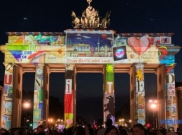 Берлин погрузился в "Фестиваль света"