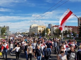 На "Марш героев" в Минске вышли 100-150 тысяч человек
