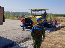 В «ЛНР» похвастались новым асфальтом в сторону КПВВ в Золотом и Счастье