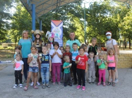 Куклы ЛОЛ и зажигательная вечеринка: в Покровске состоялся праздник для детей