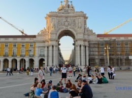 Португалия вновь ввела режим чрезвычайной ситуации из-за коронавируса