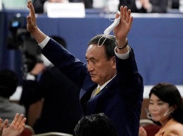 Есихидэ Суга стал новым премьер-министром Японии