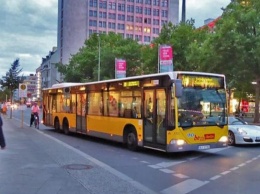 На одном из самых оживленных маршрутов в Берлине появились электробусы
