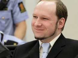 Брейвик, убивший 77 человек в Осло, будет просить о помиловании