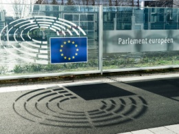 Европарламент выступает за ужесточение контроля за экспортом оружия