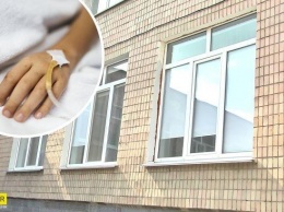 В детсаду Хмельницкого ребенок выпал из окна: воспитатель вину отрицает