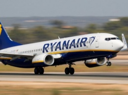 Ryanair опять сокращает количество рейсов в октябре