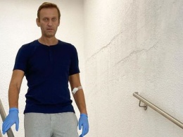 Навальный рассказал, как восстанавливается в "Шарите"