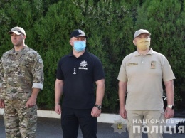 Отряд одесской полиции отправился служить в Донбасс