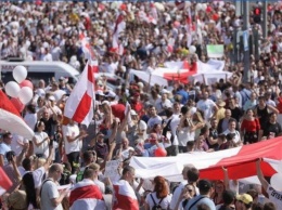 В Минске задержали более трех сотен митингующих