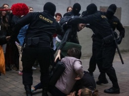 Правозащитники назвали имена 80 задержанных в Минске и областях