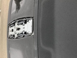 Владельцы Tesla Model X сообщили о серьезном дефекте автомобиля