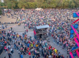 Просто треш: в Минздраве пригрозили ответственностью организаторам фестиваля в Запорожье