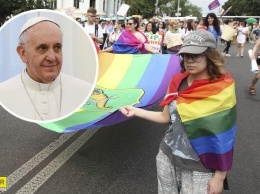 Папа Римский поддержал ЛГБТ: церковь должна любить всех мужчин и женщин