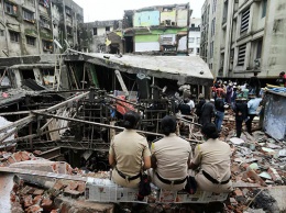 В Индии по меньше мере 39 людей погибли в результате обрушения здания