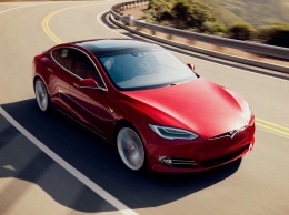 Супербыстрая Tesla Model S Plaid: 1100 л. с. и 0-100 км/ч за 2 секунды