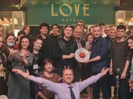 Сергей Светлаков в День всех влюбленных откроет двери отеля Love
