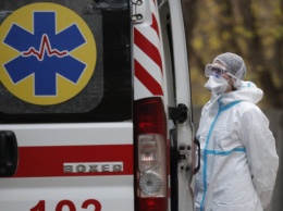 В Киеве за сутки - еще 380 больных коронавирусом, девять умерли