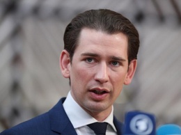 «Скрытая угроза»: политолог объяснил риторику канцлера Австрии по провалу миграционной политики ЕС