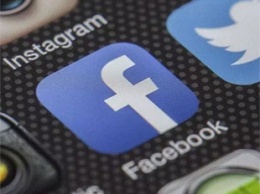 Бывший работник Facebook признал, что компания специально вызывала у людей зависимость от соцсетей