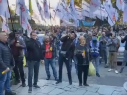 Кассовые аппараты заставили предпринимателей Киева устроить акцию протеста